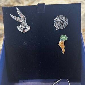 SWAROVSKI Bugs Bunny Tie Tacs